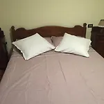Tzambra De Jean *